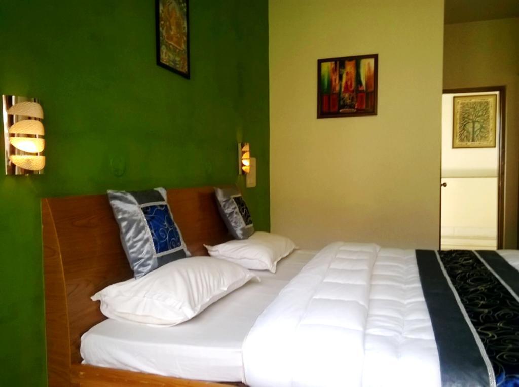 Tatva Bir Tents And Hotel Kangar Esterno foto