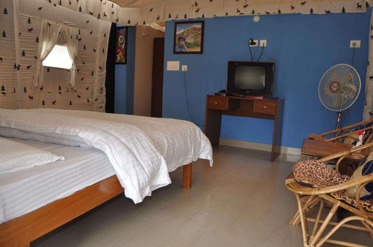 Tatva Bir Tents And Hotel Kangar Esterno foto