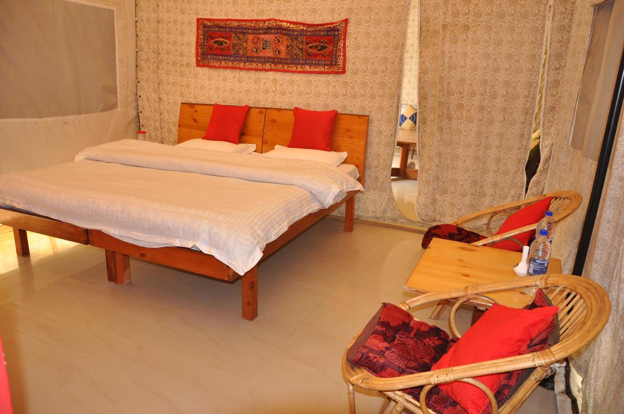 Tatva Bir Tents And Hotel Kangar Esterno foto