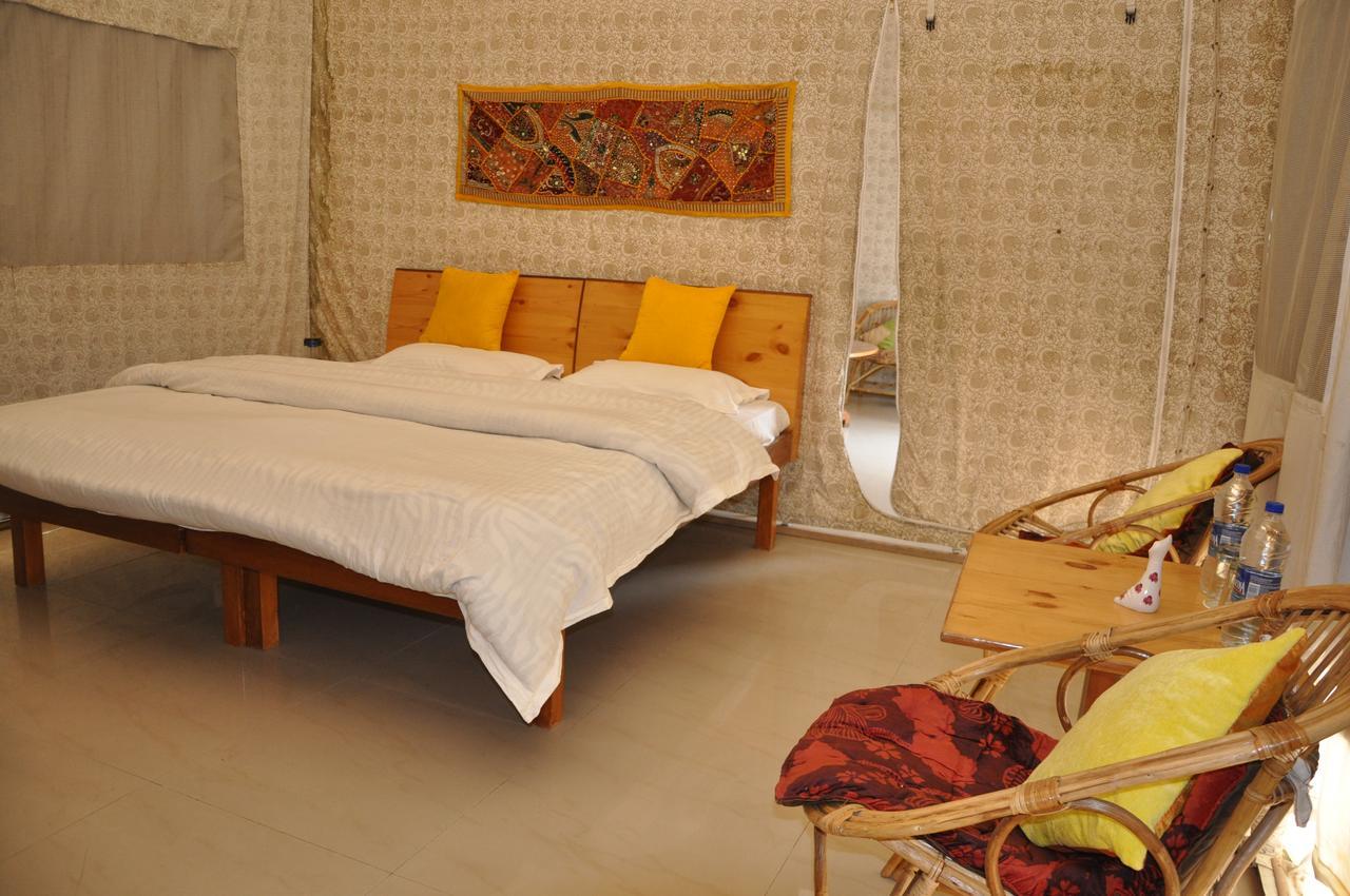 Tatva Bir Tents And Hotel Kangar Esterno foto